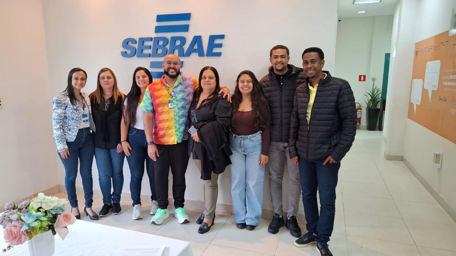 Atendente da Sala do Empreendedor de Vassouras é destaque em premiação nacional do Sebrae